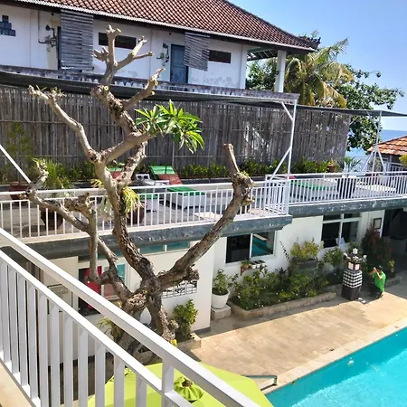 Villa Agung Beach Inn